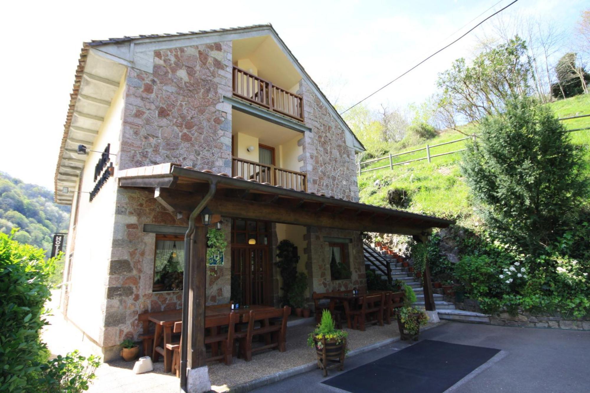 萨尔莫内拉酒店 Caño 外观 照片